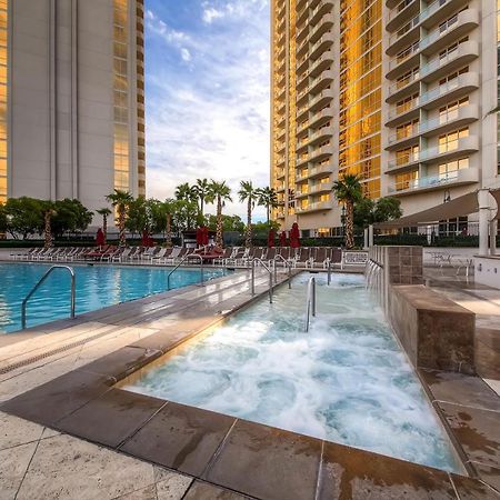 The Liberace Aparthotel Las Vegas Exterior foto